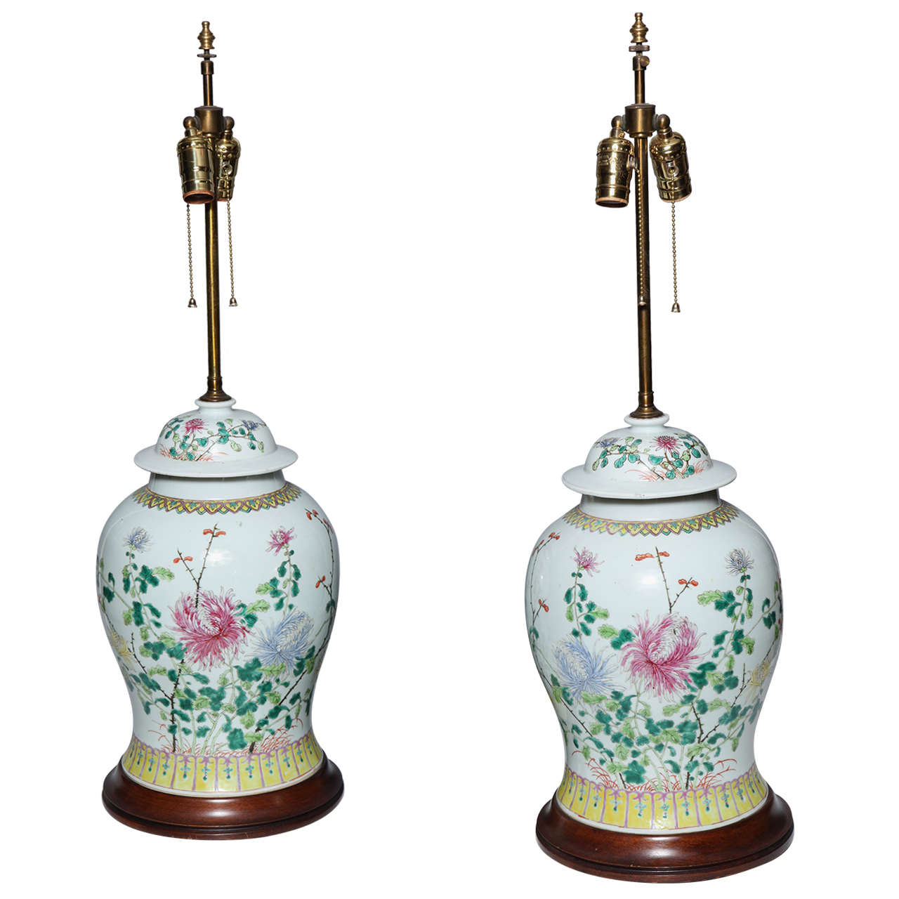 Paire de pots à gingembre en porcelaine chinoise du 19ème siècle transformés en lampes de bureau