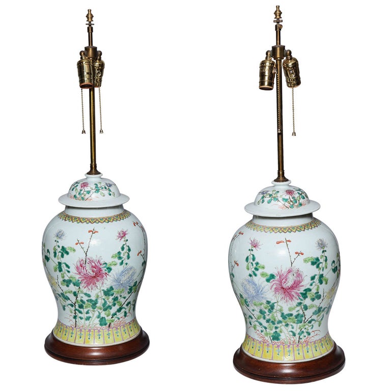 Pair of 19th Century Chinese Porcelain Ginger Jars Converted into Table Lamps For Sale