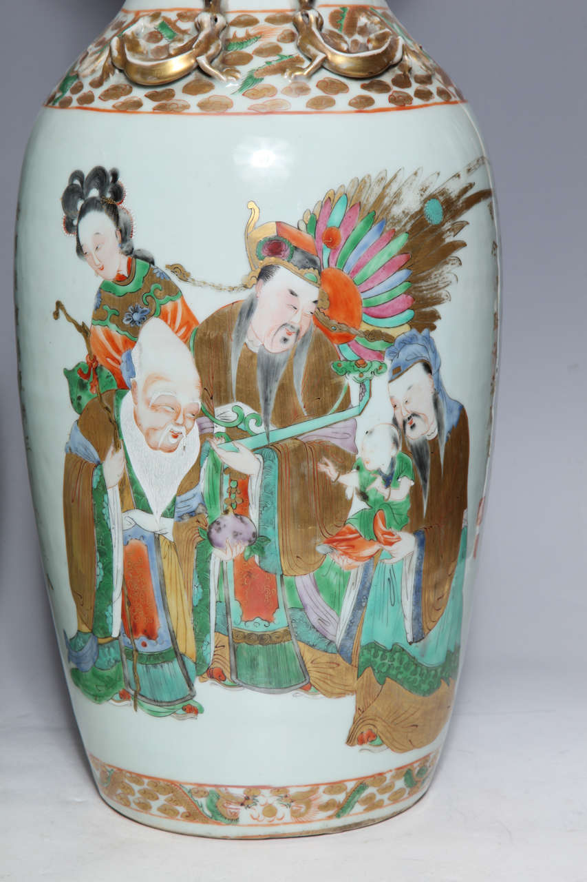 Gilt Pair of Chinese Porcelain Vases with Painted Figures and Chinese Poems in Gold For Sale