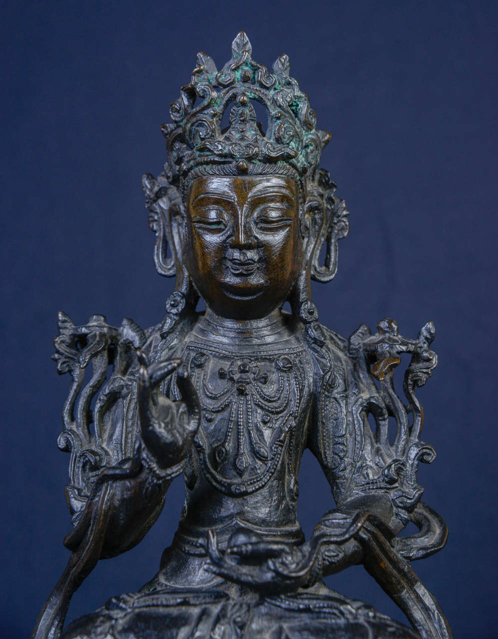 Buddha, Ming Dynasty, 17th Century In Good Condition In Nice, Cote d' Azur