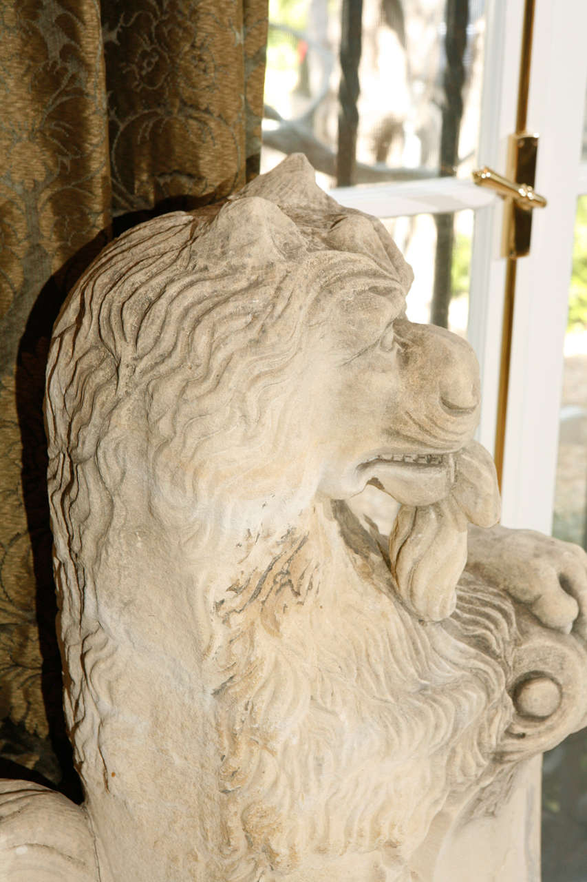 Pair of 18th Century French Limestone Lions For Sale 4