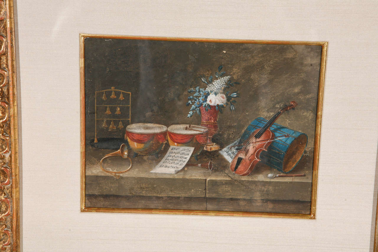 Bois doré XIXe siècle Paire de peintures françaises de natures mortes à la gouache en vente