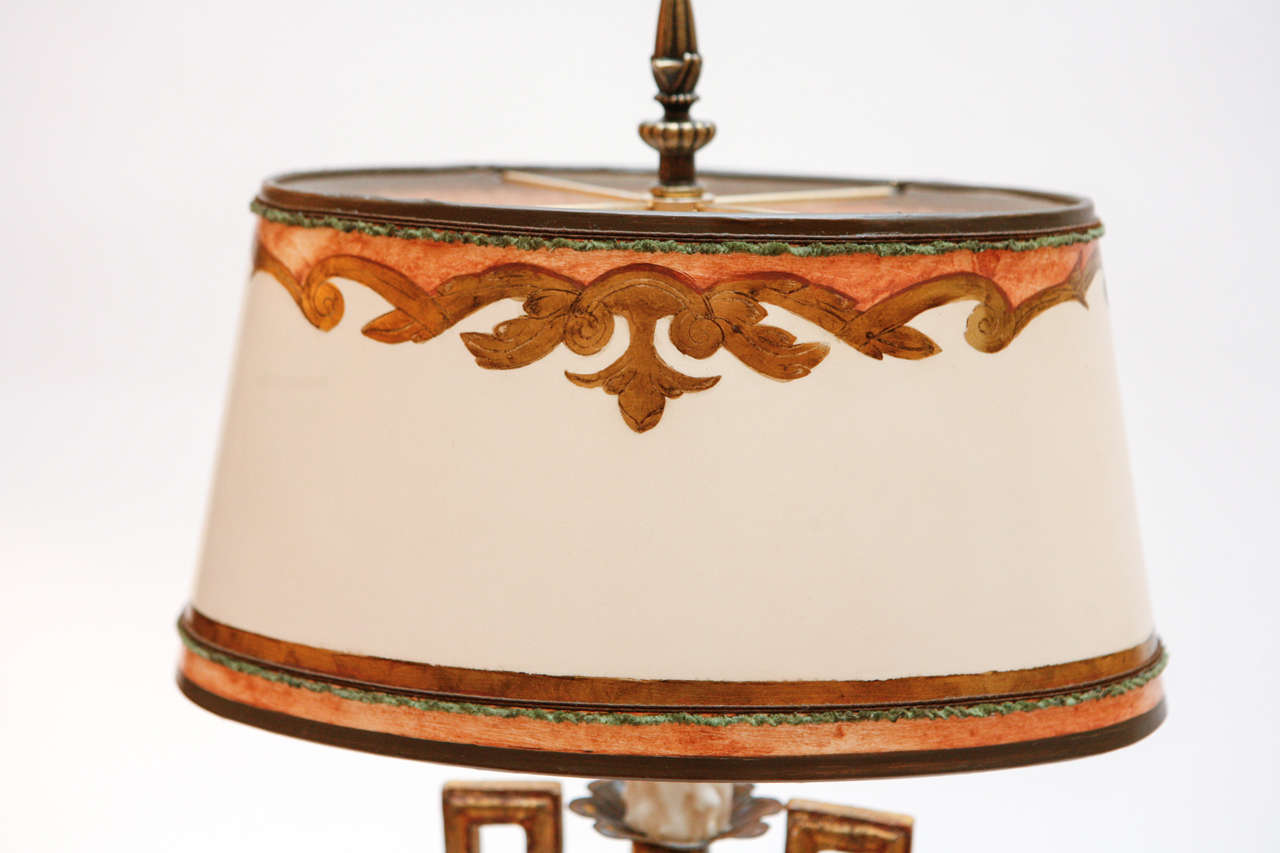 XIXe siècle Paire d'objets du 19ème siècle Lampes urne italiennes bois doré en vente