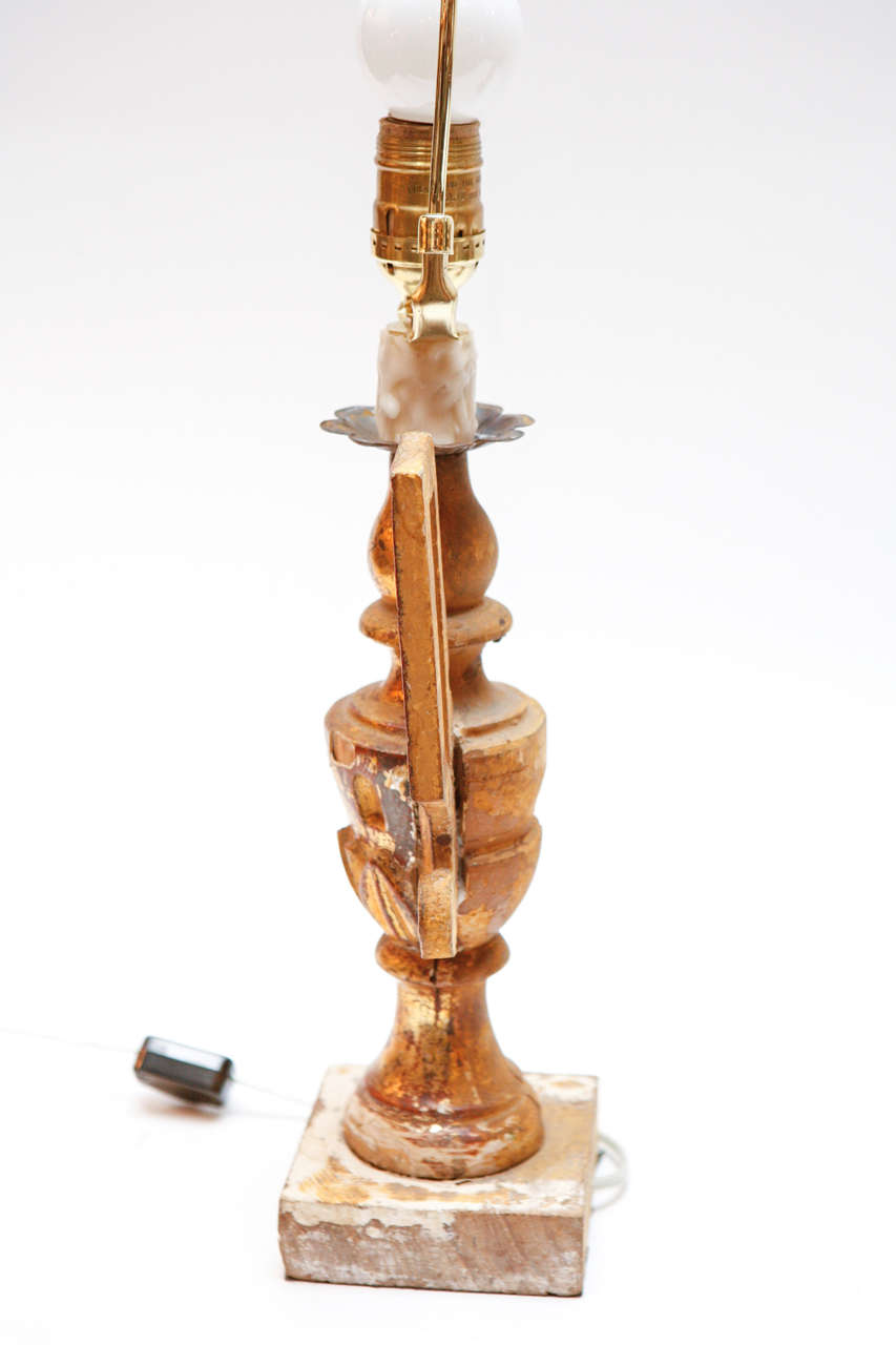 Pair of 19th c. Italian Giltwood Urn Lamps For Sale at 1stDibs