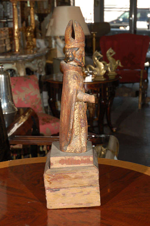 Spanish Colonial Carved Figure of a Bishop For Sale at 1stDibs