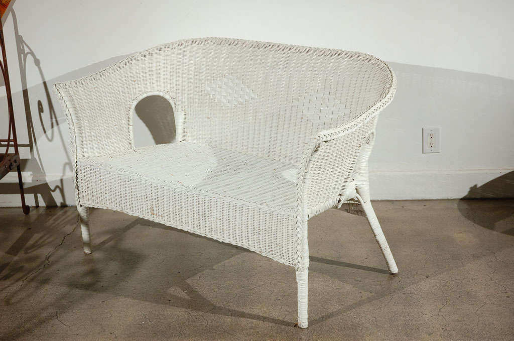 French White Wicker Settee (2 sofas available)Garden Furniture In Good Condition In North Hollywood, CA