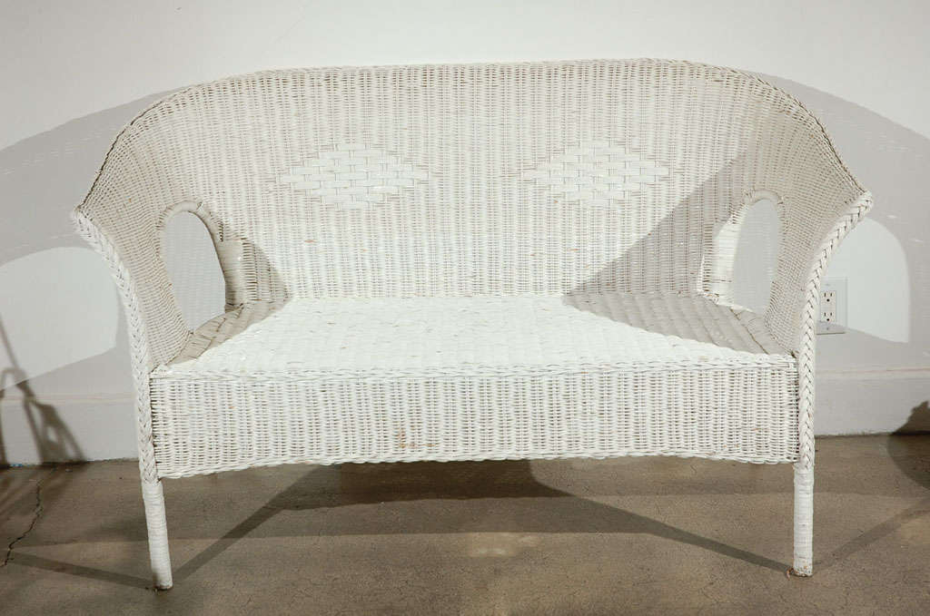 French conservatory white Wicker Garden Sofa.
Classic French style. Shabby Chic Style
Perfect for the Garden Room or Conservatory, this sofa features the vintage look and comfort one only finds in the original french sofas.
2 benches available,