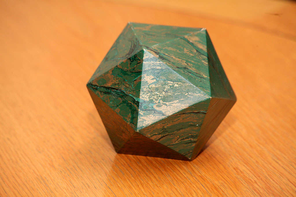 French A Marblized Polyhedron Weight