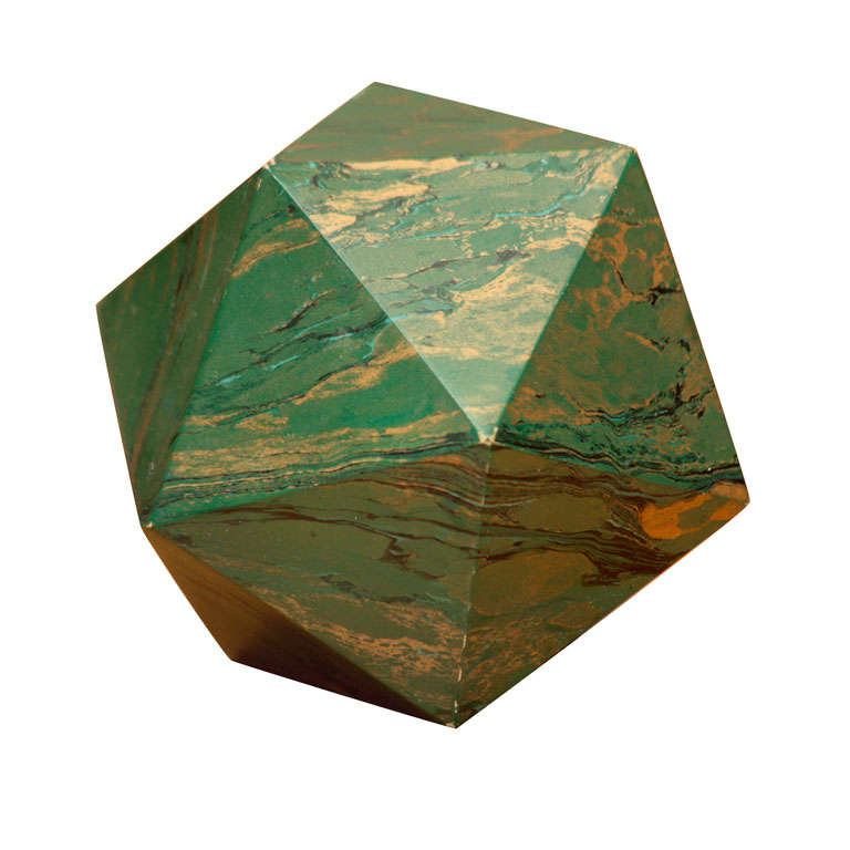 A Marblized Polyhedron Weight