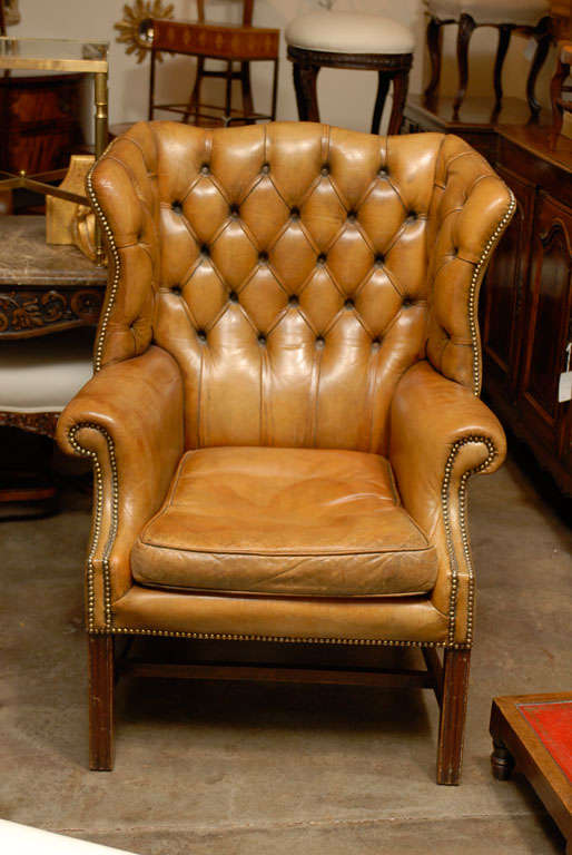 Wood English Leather Chair with Tufted Back