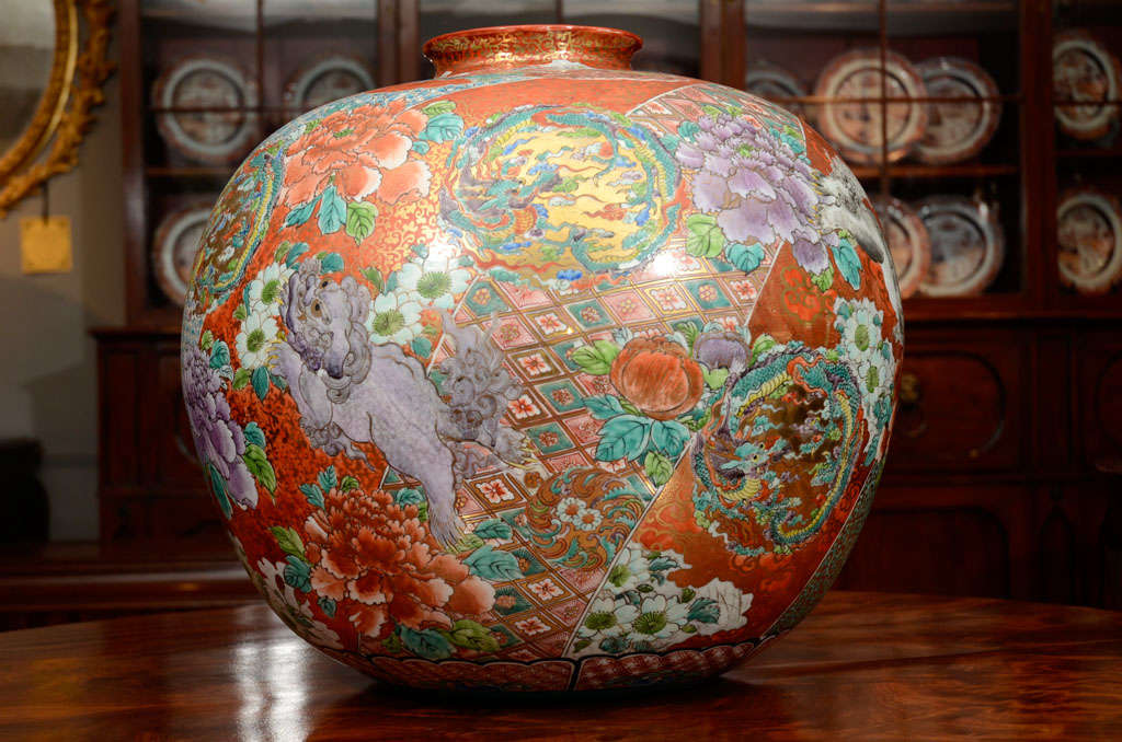 19th Century Kutani Vase 3