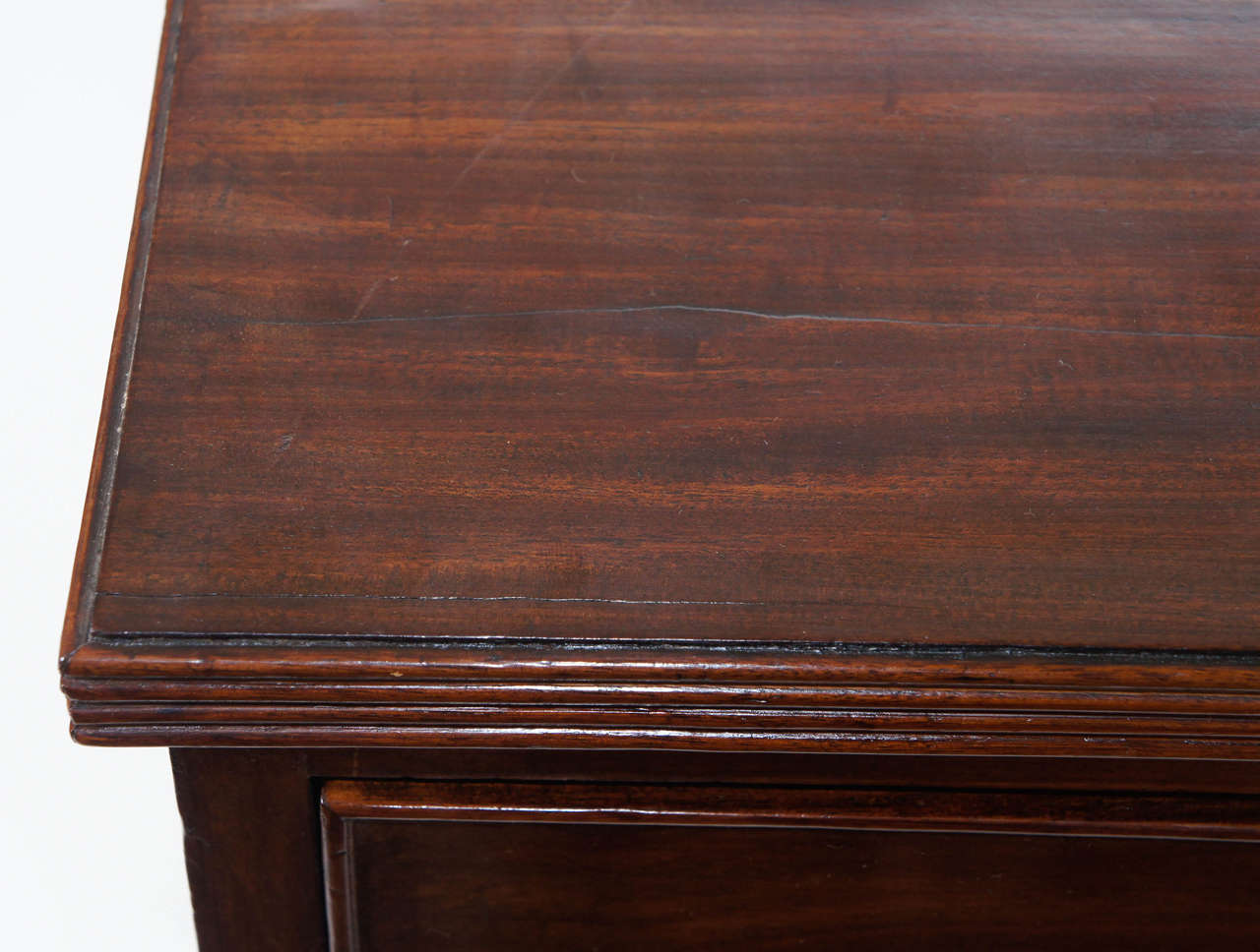 English Regency Mahogany Chest of Drawers, circa 1815 2