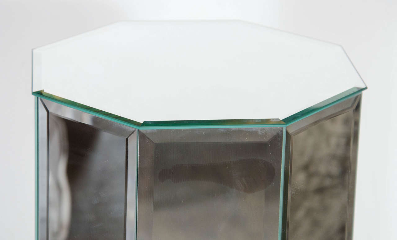 Mid-Century Modern Luxe Midcentury Octagon Shaped, Beveled Mirror Pedestal