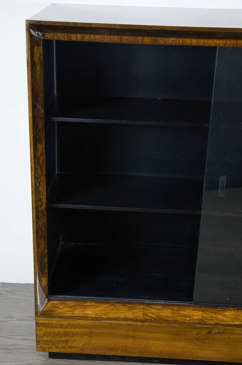 Mid-20th Century Exceptional Art Deco Bookcase by Gilbert Rohde in Book-Matched Paldao Wood