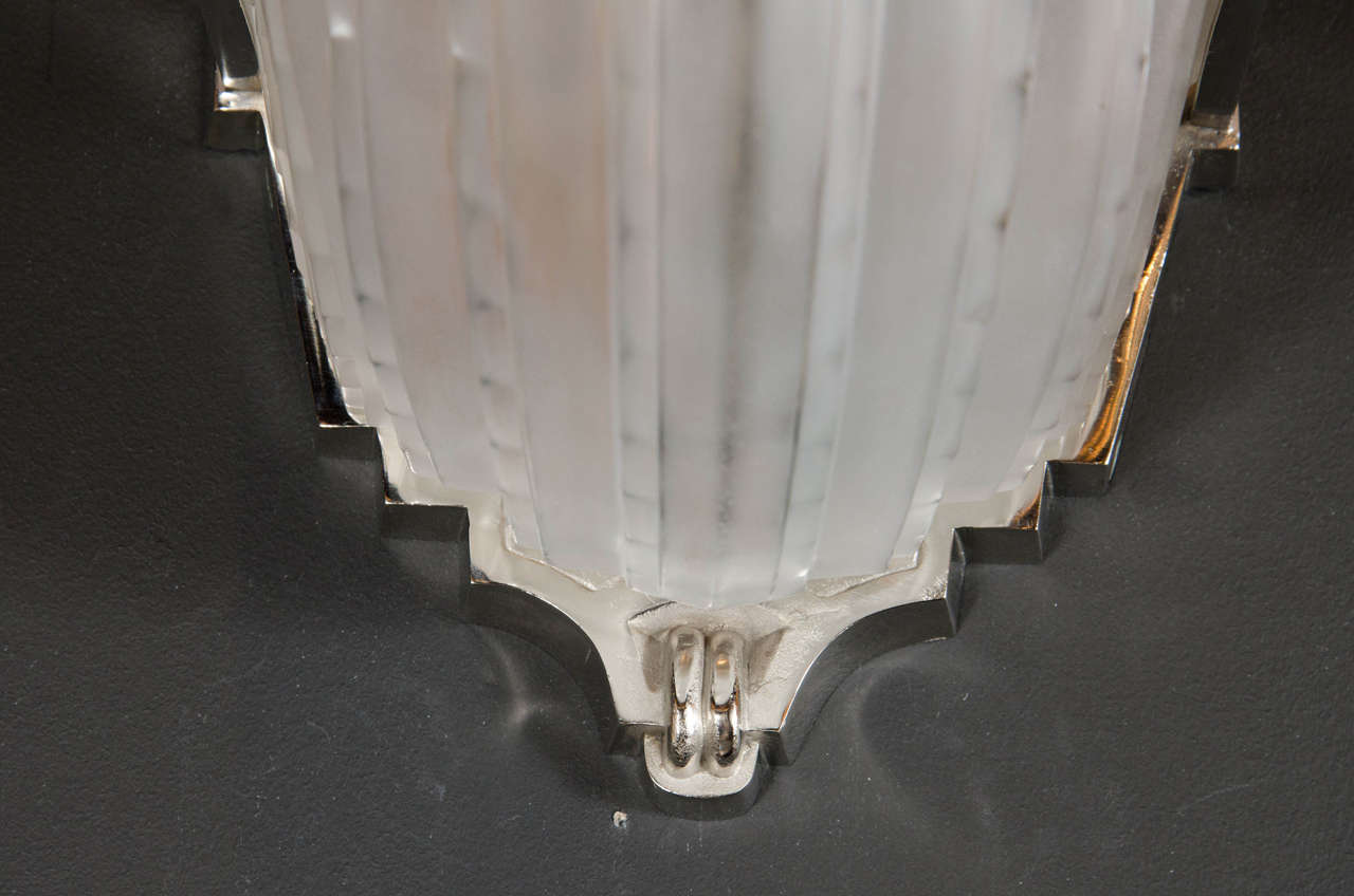 Pair of Art Deco Skyscraper Style Frosted Glass Sconces by Sabino In Excellent Condition In New York, NY