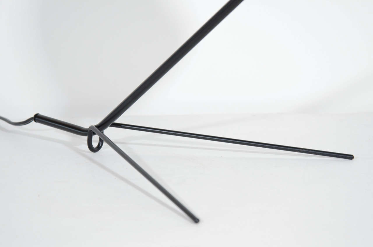 French Modernist Desk Lamp In Sculpted Black Enameled Metal Attributed to Serge Mouille