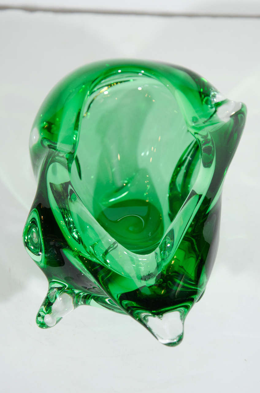 Exceptional Modernist Murano Bowl in Emerald Green by Seguso In Excellent Condition In Fort Lauderdale, FL