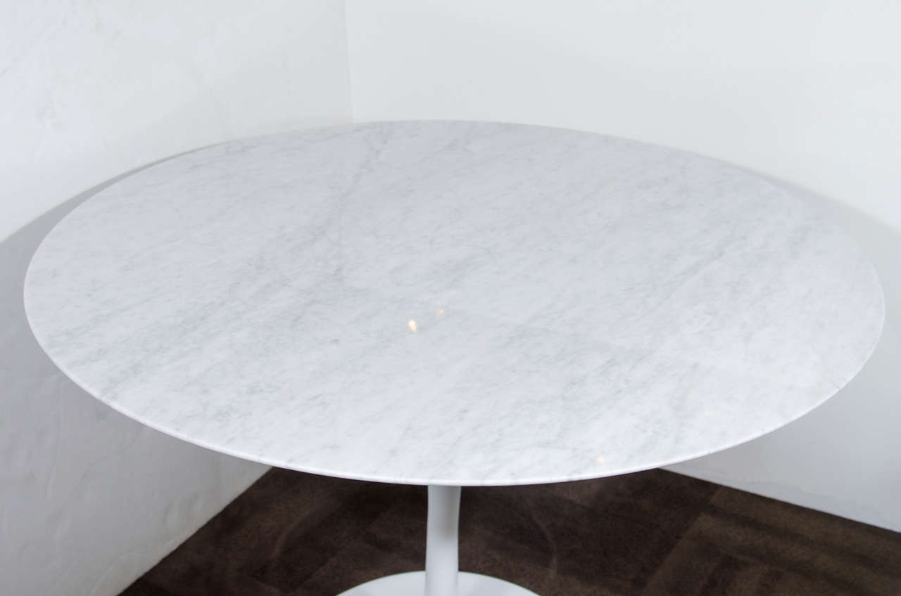 Enameled Tulip Dining Table in the Manner of Eero Saarinen