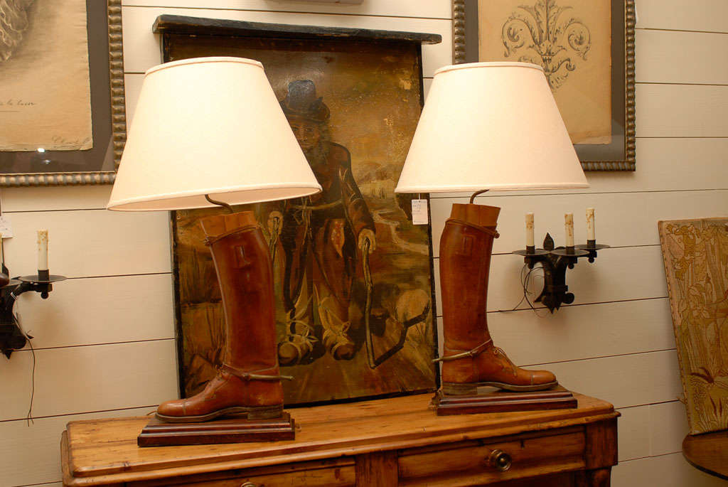 20th Century Pair of Vintage English Brown Leather Riding Boots Mounted as Table Lamps