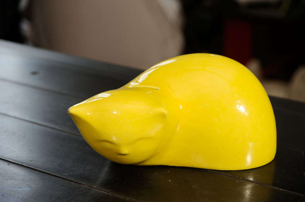 Baldelli's yellow cat bank 1