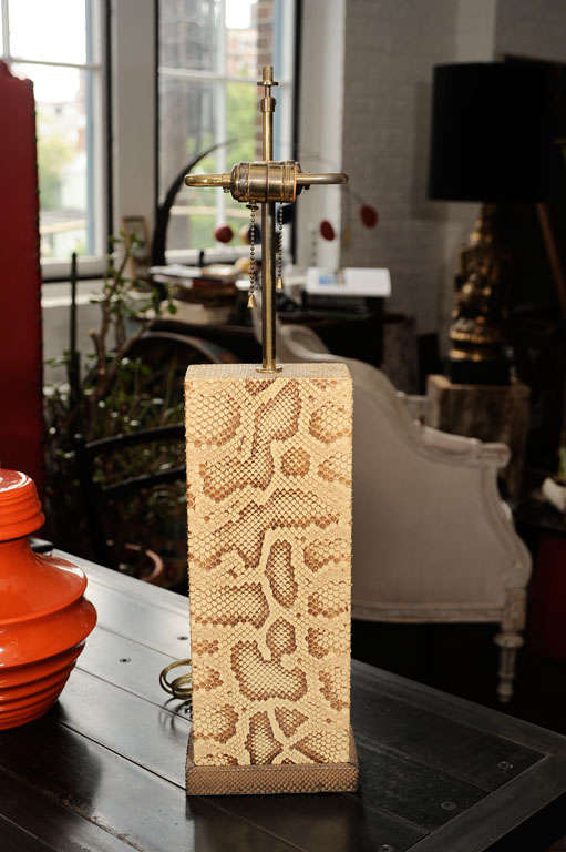 Snake Skin Lamp In Excellent Condition For Sale In New Rochelle, NY