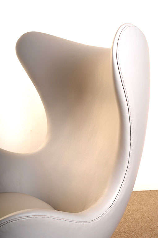 60s Arne Jacobsen Egg chair & ottoman in Spinneybeck leather
