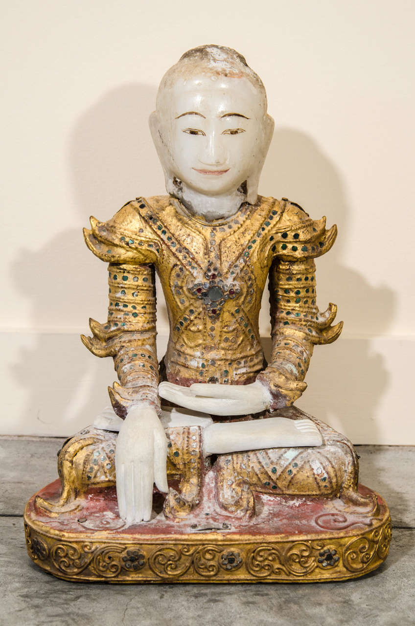 A Mandalay style alabaster and lacquer Buddha dressed in royal costume. Burma, c. 1850.
BH454h