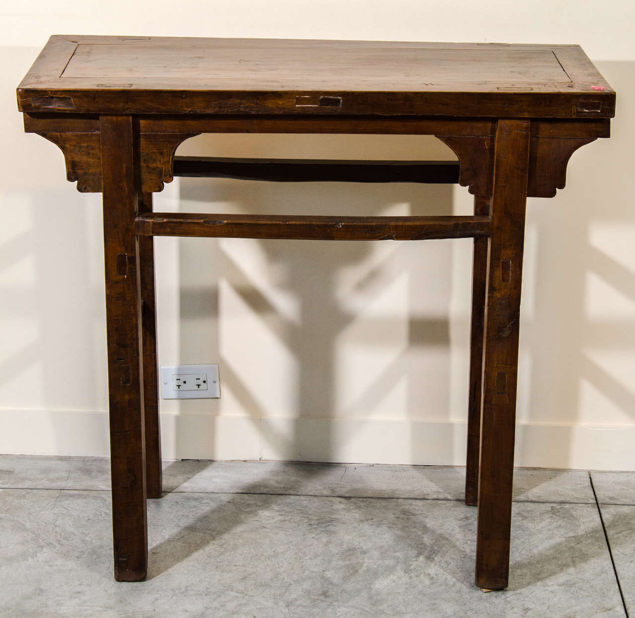 A simple. classic Chinese walnut console. From Xian, c.1900.
T556