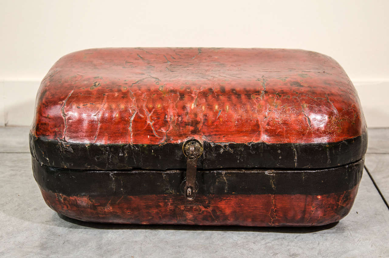 A striking Chinese red and black lacquered willow food box. From Shanxi Province, circa 1850.
BX435.
  