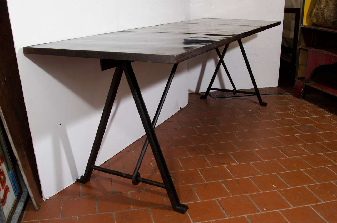 Iron Leg Rubbertop Table