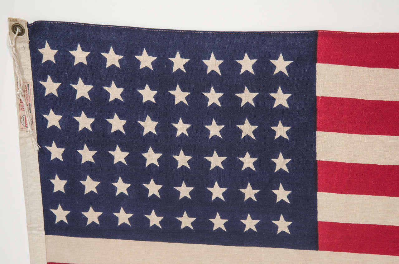 48 Star American Flag In Good Condition In New York, NY