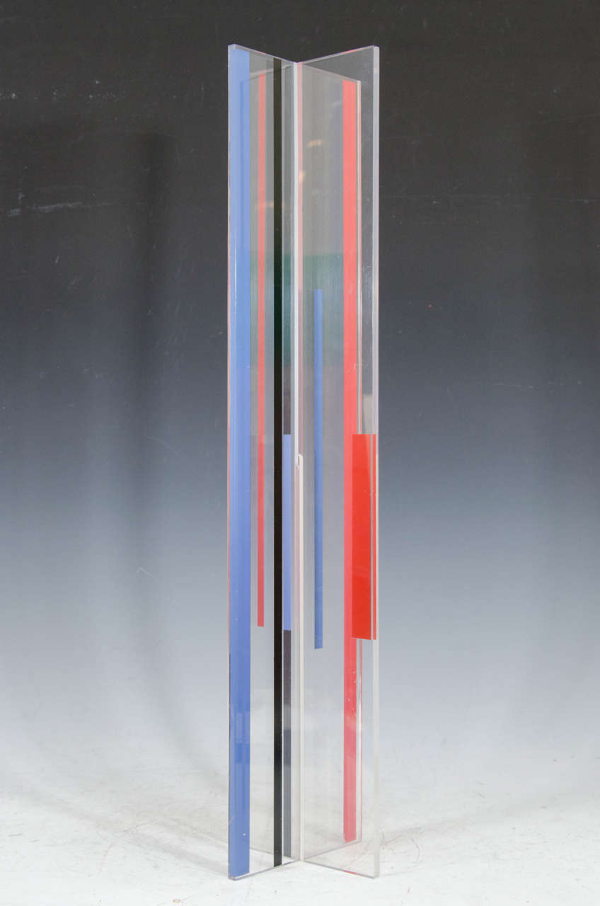 Sérigraphie du milieu du siècle dernier sur sculpture de colonne en plexiglas de IIya Bolotowsky