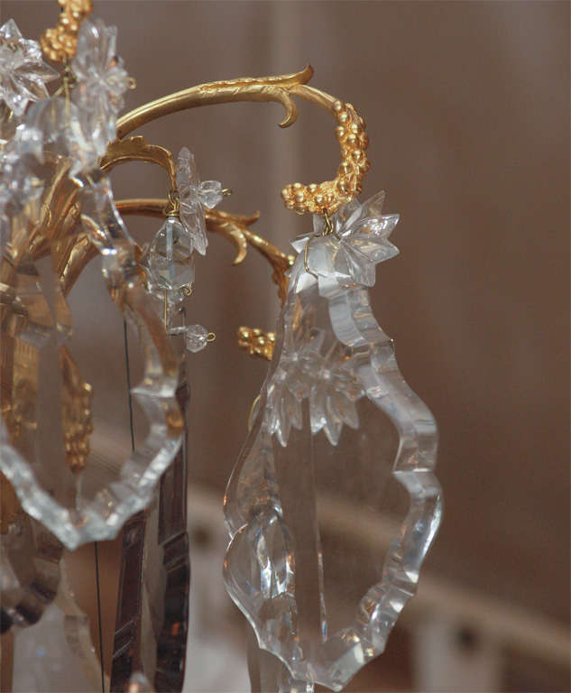 XIXe siècle Lustre ancien de Baccarat en cristal et doré mercuré en vente