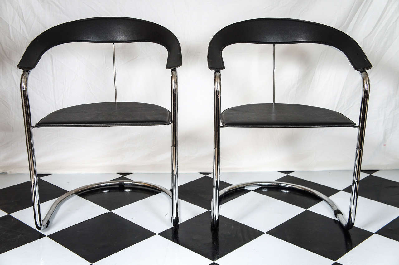 Mid-Century Modern Pair of Fasem Chrome and Leather Chairs by Giancarlo Vegni