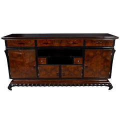 Exceptional Art Deco Sideboard in Bookmatched Burl Walnut and Central Niche