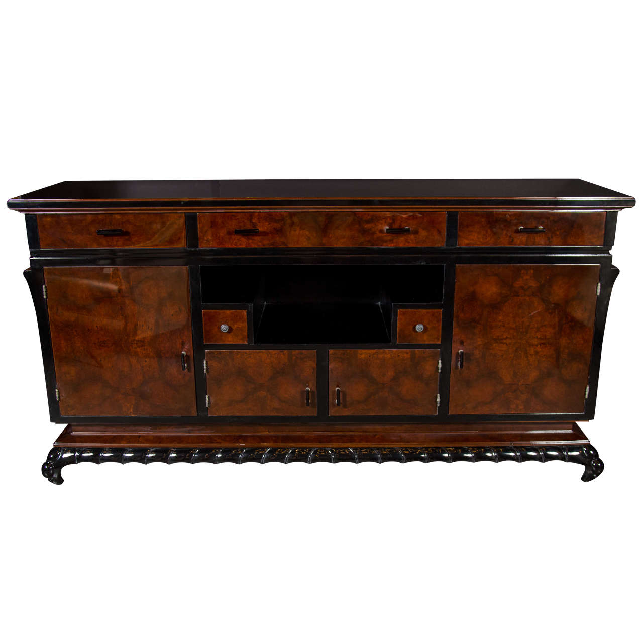 Exceptional Art Deco Sideboard in Bookmatched Burl Walnut and Central