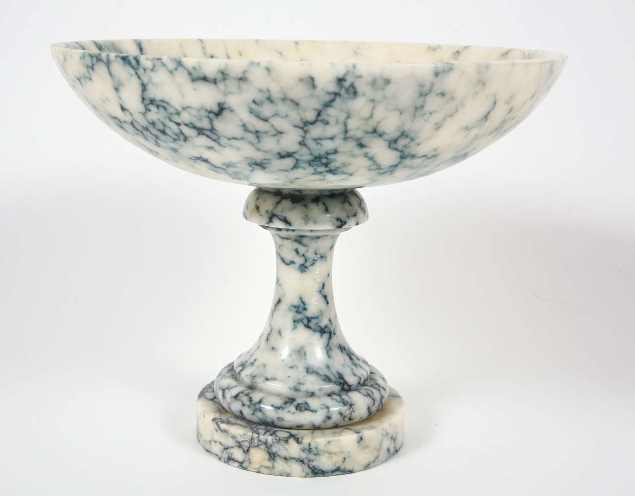 Marble Pedestal Bowl In Excellent Condition In Los Angeles, CA