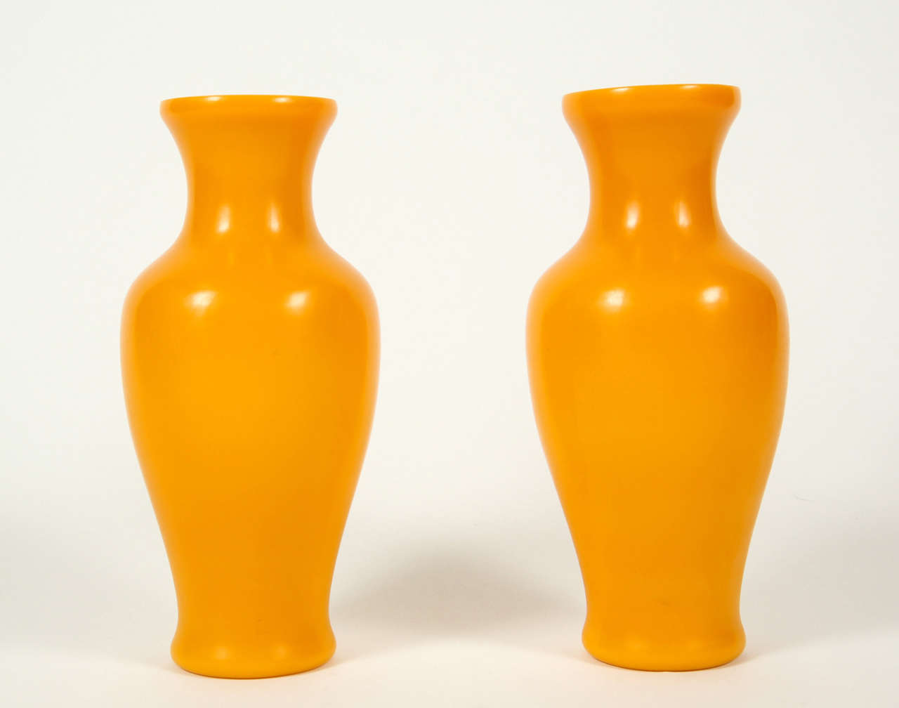 Pair of Yellow Peking Vases 1