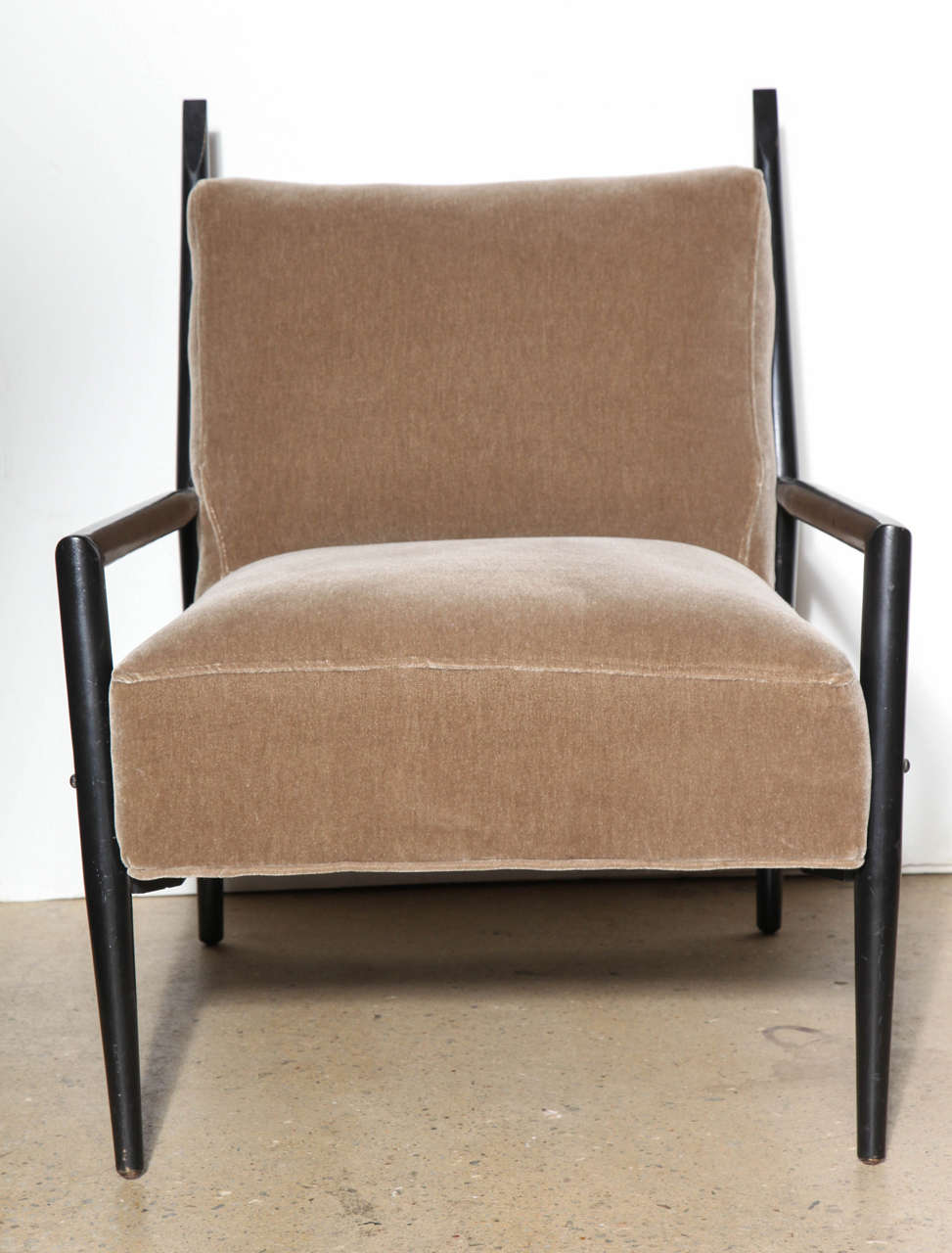 Fabric Paul McCobb 3082-E Planner Group Ebonized Lounge Chair in Taupe Mohair, 1950s