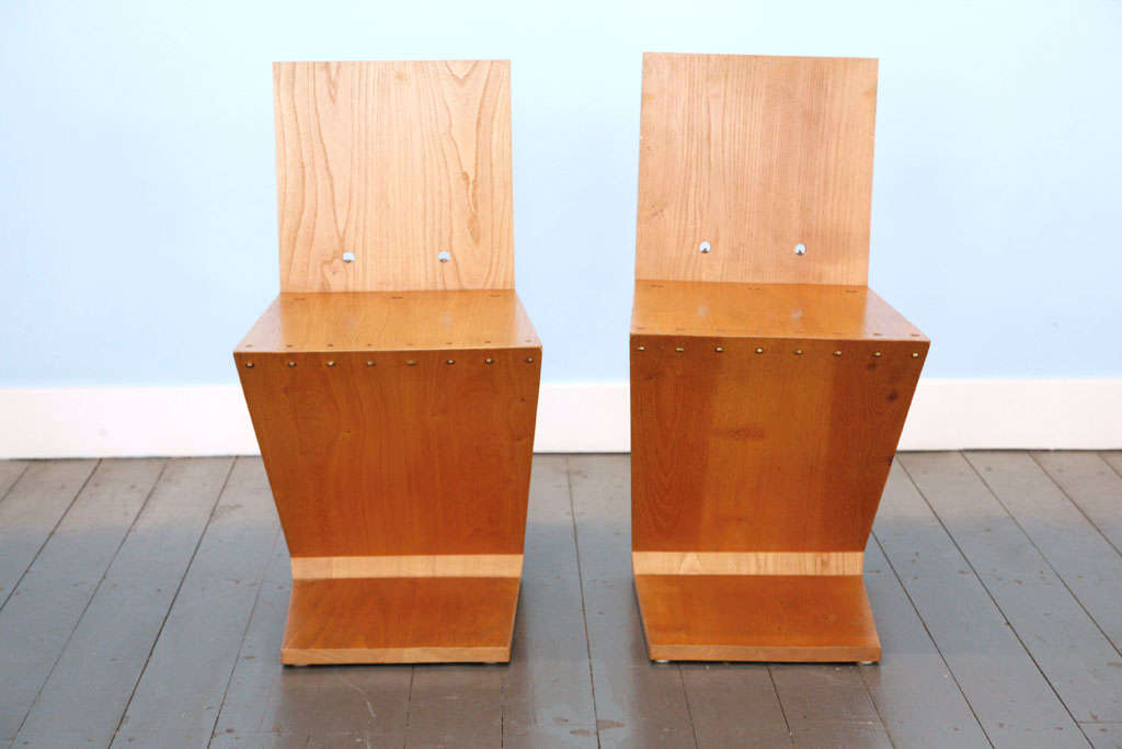 Original set of four Zig-Zag Chairs in elm.The chairs are 
executed by Rietveld's cabinet-maker Gerard van de Groenekan
in the 1960's. WonderWood acquired these chairs directly from the first owner and a written provenance with original photos is