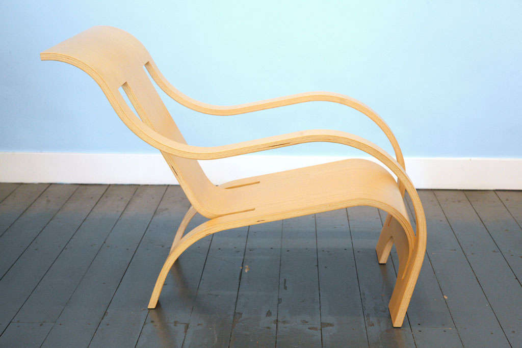 International Style Plywood Lounge Chair by Gerald Summers For Sale