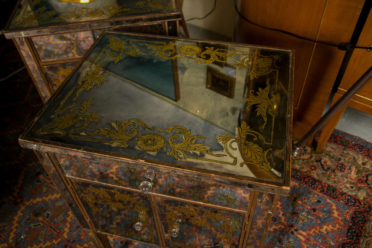 French Verre Eglomise Mirrored Stand