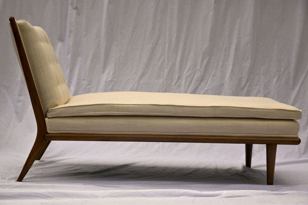 Gorgeous chaise by reknowned design house T.H. Robsjohn Gibbings. Reupholstered to original standards.