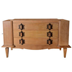 French Art Deco 1940
s commode in oak ceruse