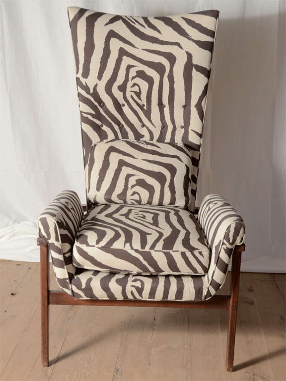 Chaises à haut dossier du milieu du siècle dernier dans le style de Adrian Pearsall Bon état - En vente à Sag Harbor, NY