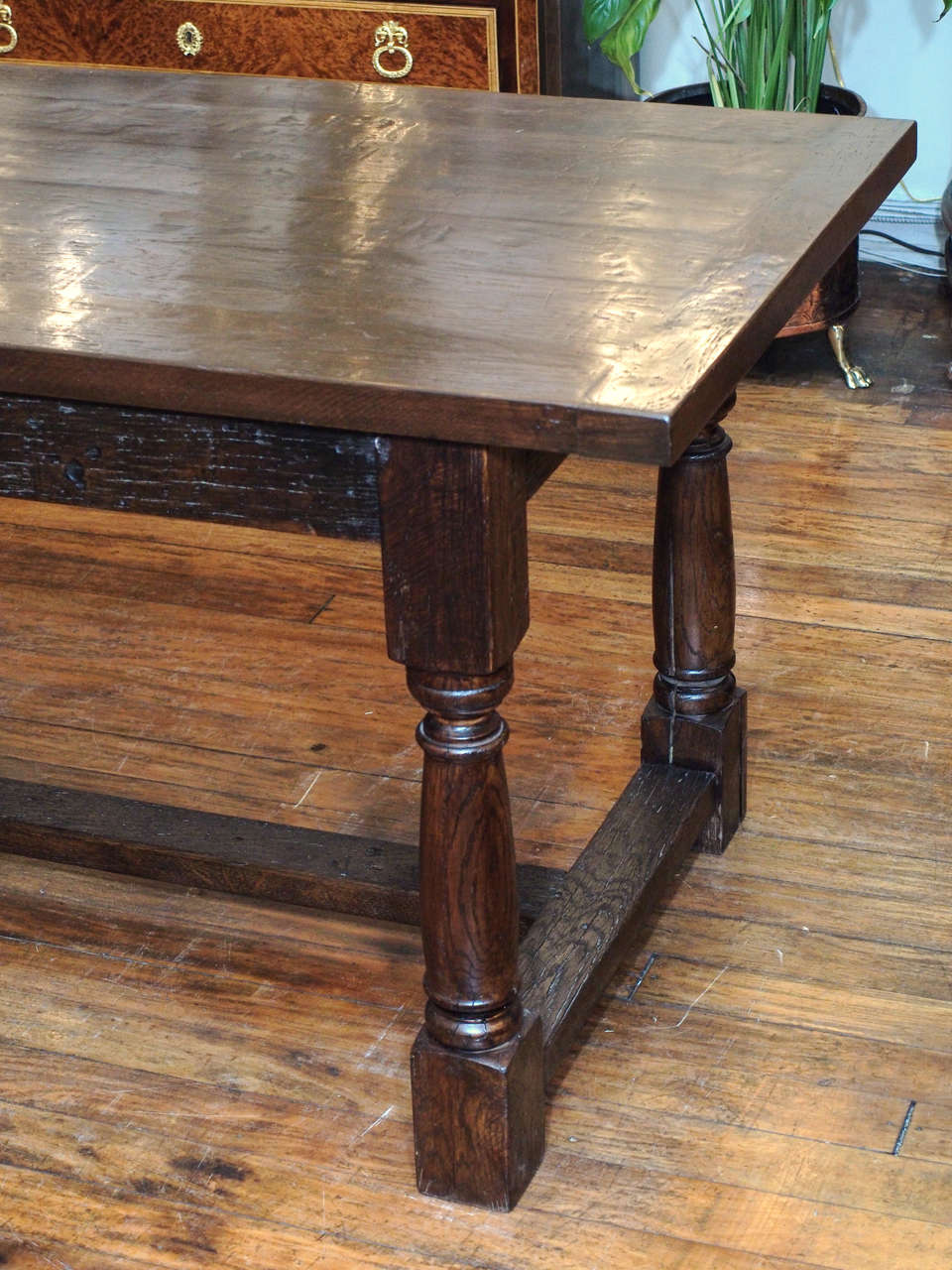 elizabethan table