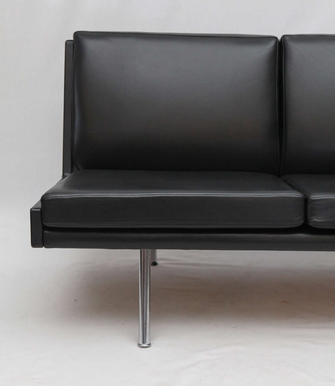 Mid-Century Modern Hans Wegner AP 35 Sofa