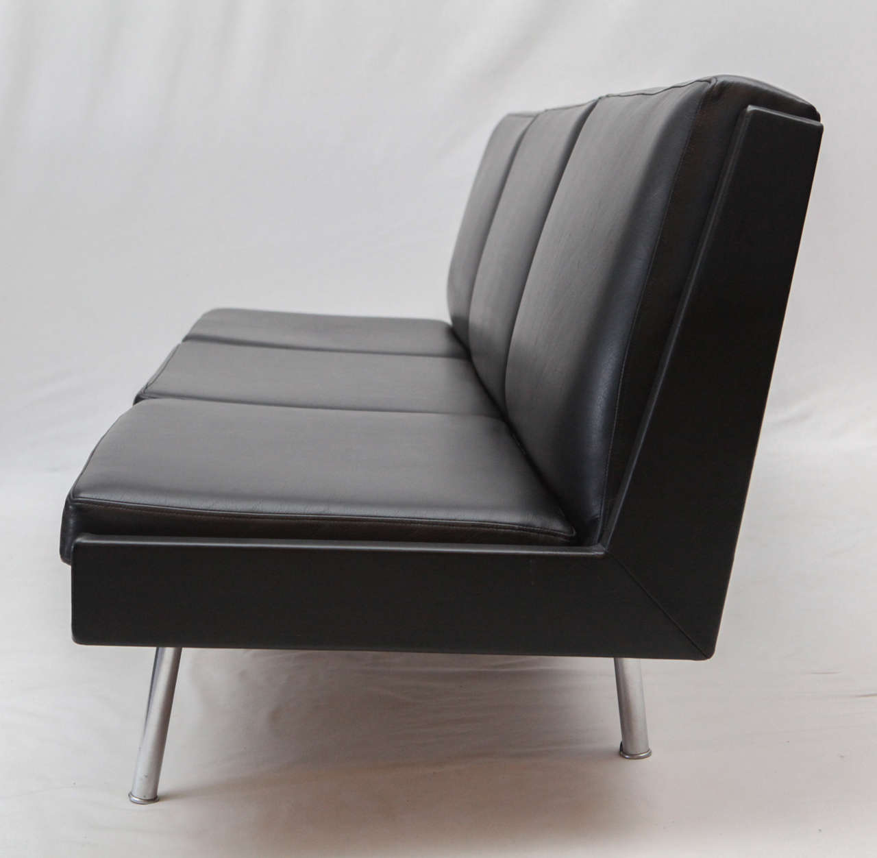 Leather Hans Wegner AP 35 Sofa
