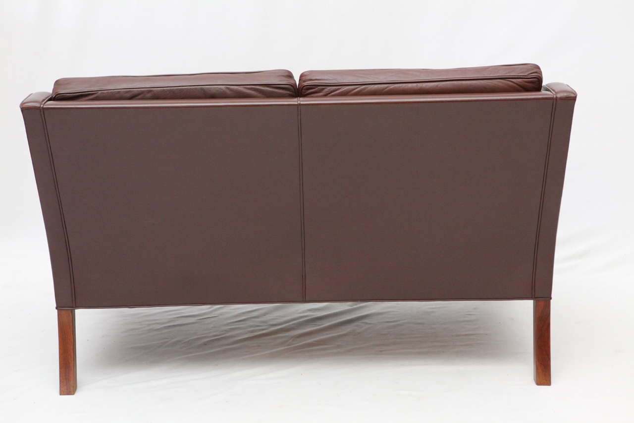Brge Mogensen Modell #2208 Zweisitzer-Sofa (Ende des 20. Jahrhunderts) im Angebot