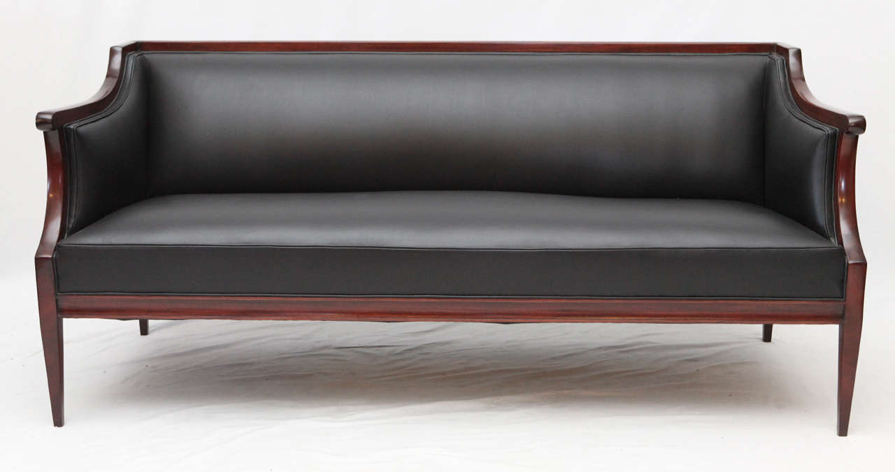 Frits Henningsen sofa.